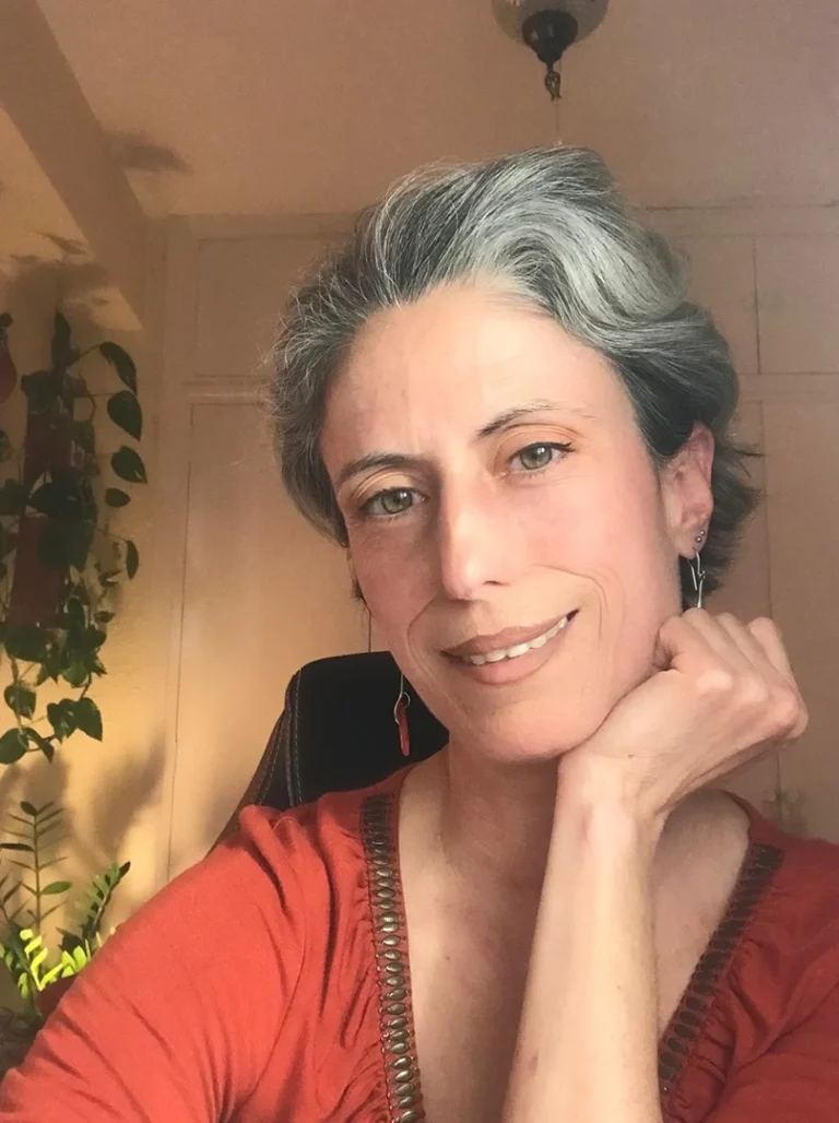 Terapeuta especializada en acompañamiento emocional